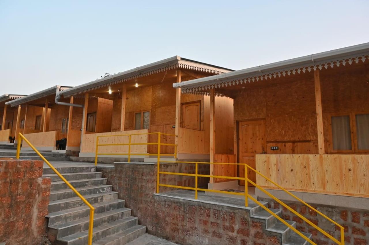 Santanas Wooden Cottages Богмало Екстериор снимка